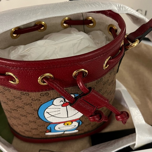 Authentic Gucci Doraemon Collection Brand New - Picture 4 of 8